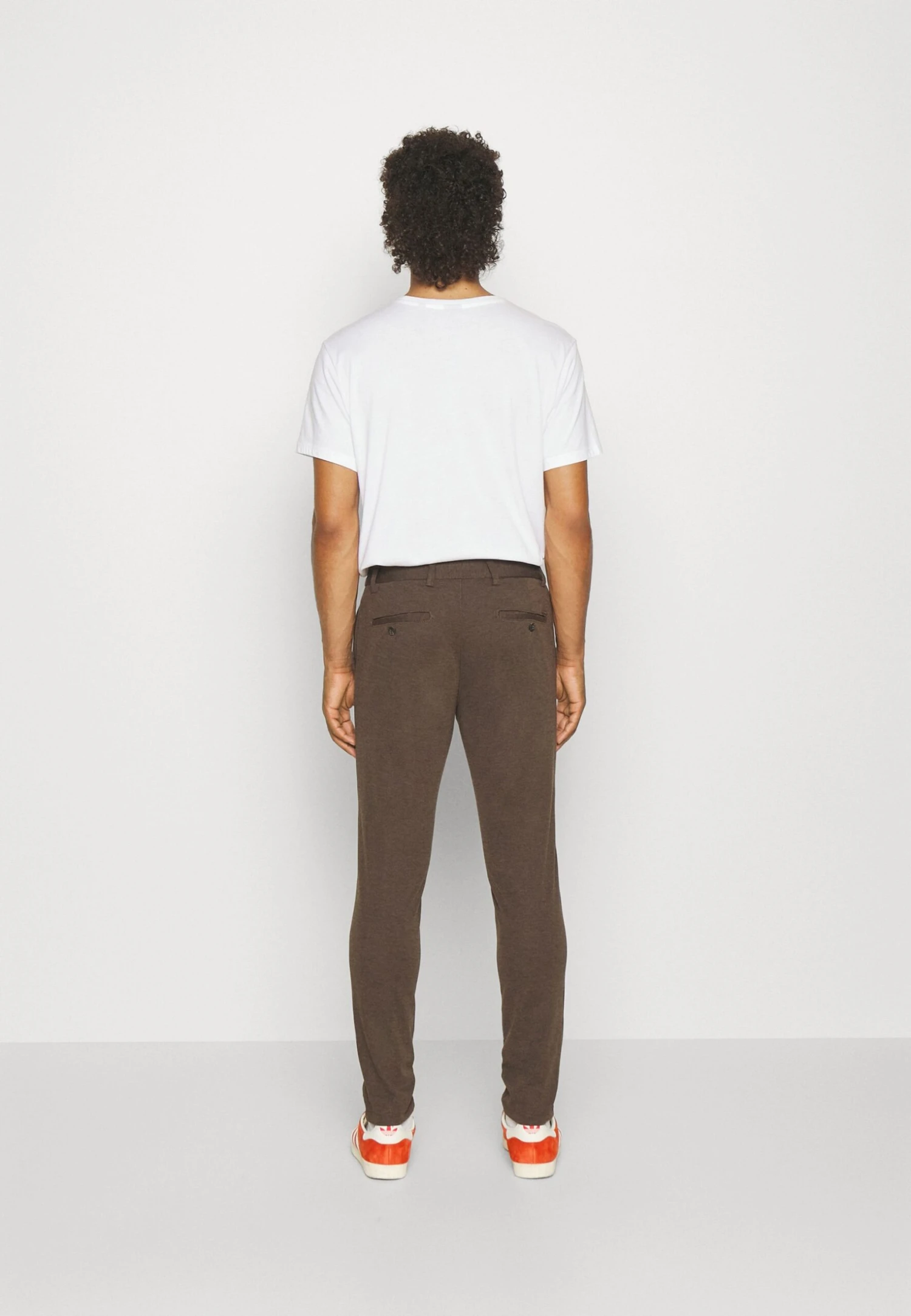 Jack & Jones Jpstmarco JjcooperChinoSeal Brown Uomo Pantaloni JA222E19G-O11 5 Jack & Jones Jpstmarco JjcooperChinoSeal Brown Uomo Pantaloni JA222E19G-O11 - immagine 3