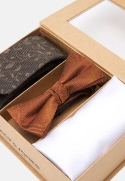 Jack & Jones Jacgoldie Necktie SetCravattaBlack/Bronze Uomo Cravatte E Accessori JA252R026-Q11 -Jack & Jones 0ab4bee9fa0c47d8b24ca6daf65cd455