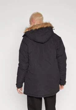 Jack & Jones Jjchamp ParkaBlack Uomo Cappotti JA222T1MI-Q11 -Jack & Jones 0d03c56bc05448e7963eeecb2ad22d1a