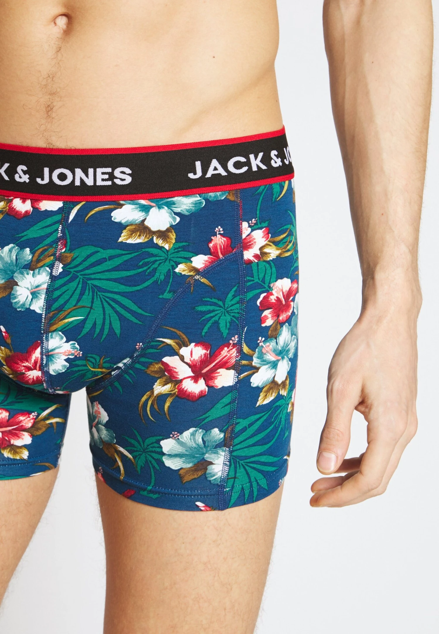 Jack & Jones Jacflower Trunks 3 PackCulotteBlack/Bardaboes Cherry/Maritime Blue Uomo Intimo JA282O06P-G11 7 Jack & Jones Jacflower Trunks 3 PackCulotteBlack/Bardaboes Cherry/Maritime Blue Uomo Intimo JA282O06P-G11 - immagine 5