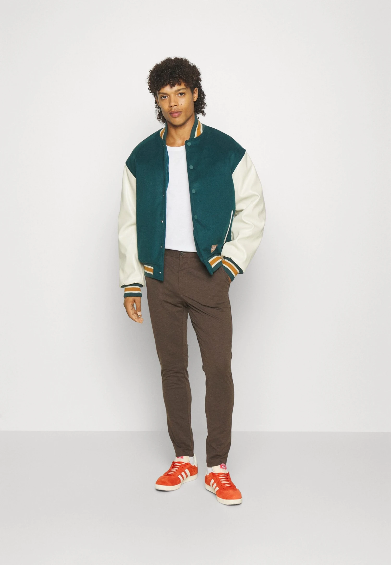 Jack & Jones Jpstmarco JjcooperChinoSeal Brown Uomo Pantaloni JA222E19G-O11 4 Jack & Jones Jpstmarco JjcooperChinoSeal Brown Uomo Pantaloni JA222E19G-O11 - immagine 2