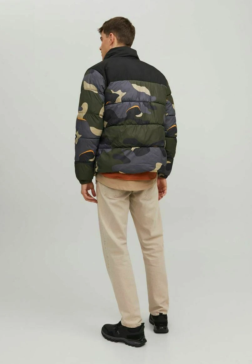 Jack & Jones ChiliGiacca InvernaleBlack Uomo Giacche JA222T0ZZ-Q12 5 Jack & Jones ChiliGiacca InvernaleBlack Uomo Giacche JA222T0ZZ-Q12 - immagine 3