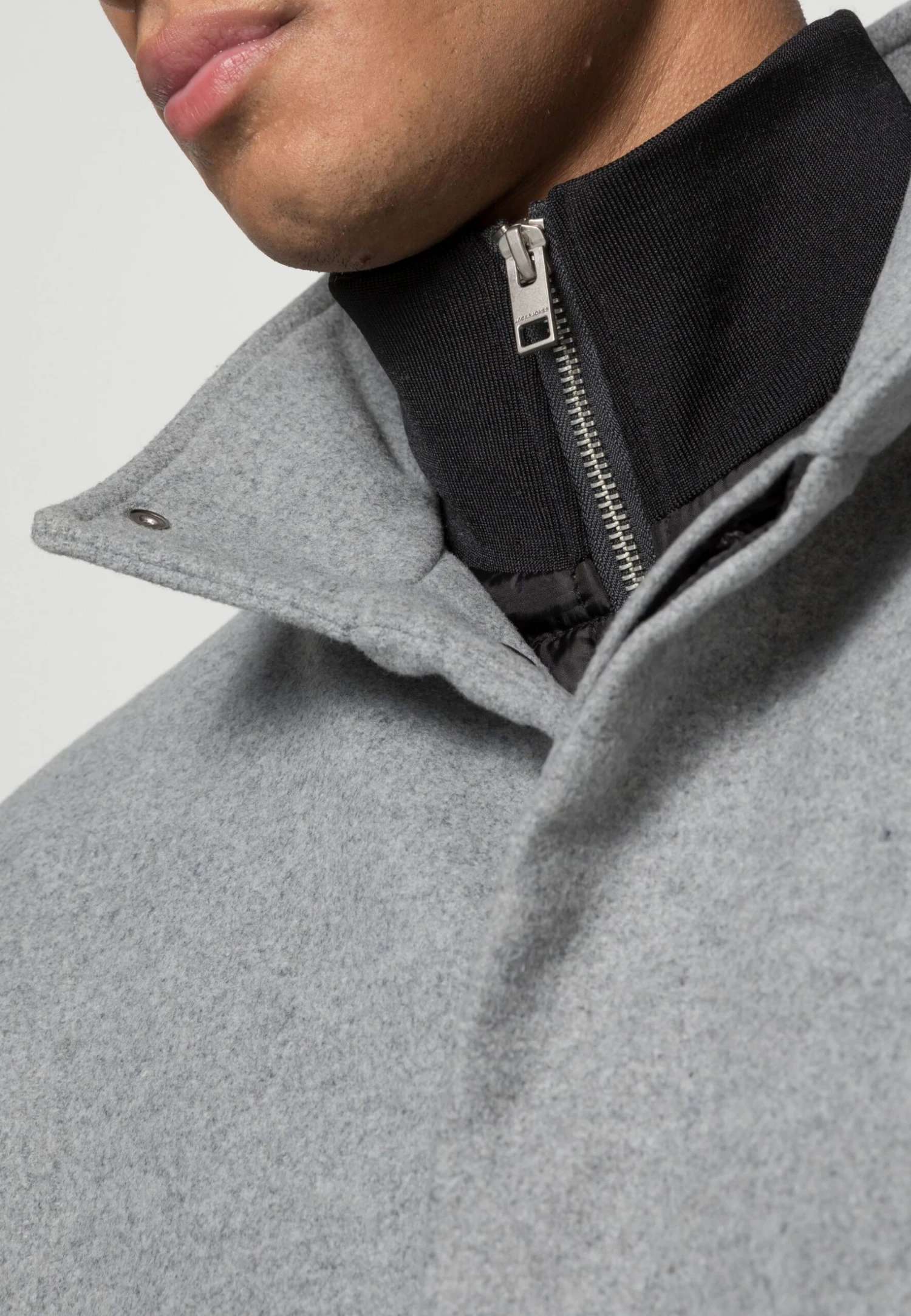 Jack & Jones Jjedunham SnCappotto CortoLight Grey Melange Uomo Cappotti JA222T0UP-C12 7 Jack & Jones Jjedunham SnCappotto CortoLight Grey Melange Uomo Cappotti JA222T0UP-C12 - immagine 5