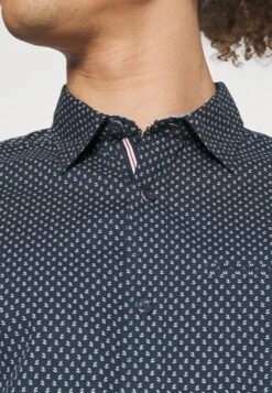 Jack & Jones Jjeremy Detail Shirt Ls NoosCamicia EleganteNavy Blazer Uomo Camicie JA222D2FG-K11 -Jack & Jones 20fef106e4a140edb28bb5709ae33059