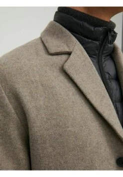 JACK&JONES Premium Jjtommy Insert CoatCappotto ClassicoGreige Uomo Cappotti JAM22T079-O11 12 JACK&JONES Premium Jjtommy Insert CoatCappotto ClassicoGreige Uomo Cappotti JAM22T079-O11 -Jack & Jones 2b2e577d7ca342dd8038c3f01c8198ad