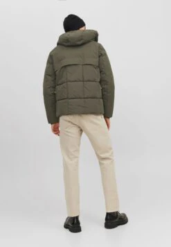 JACK&JONES Premium Bladenver Hybrid Giacca InvernaleBlack Ink Uomo Giacche JAM22T09C-Q11 -Jack & Jones 301962e115a8496389ec975c602ffef7