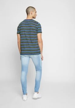 Jack & Jones Jjiliam JjoriginalJeans Skinny FitBlue Denim Uomo Jeans JA222G13Y-K11 -Jack & Jones 31e993bc68964f43b728a7b61268c08d