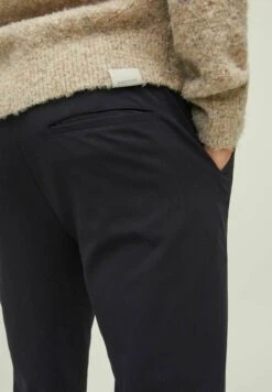 Jack & Jones Will XavierPantaloni SportiviBlack Uomo Pantaloni Sportivi E Joggers JA222E18I-Q11 -Jack & Jones 48b2edb46d5640ac8931ab883913b4bc