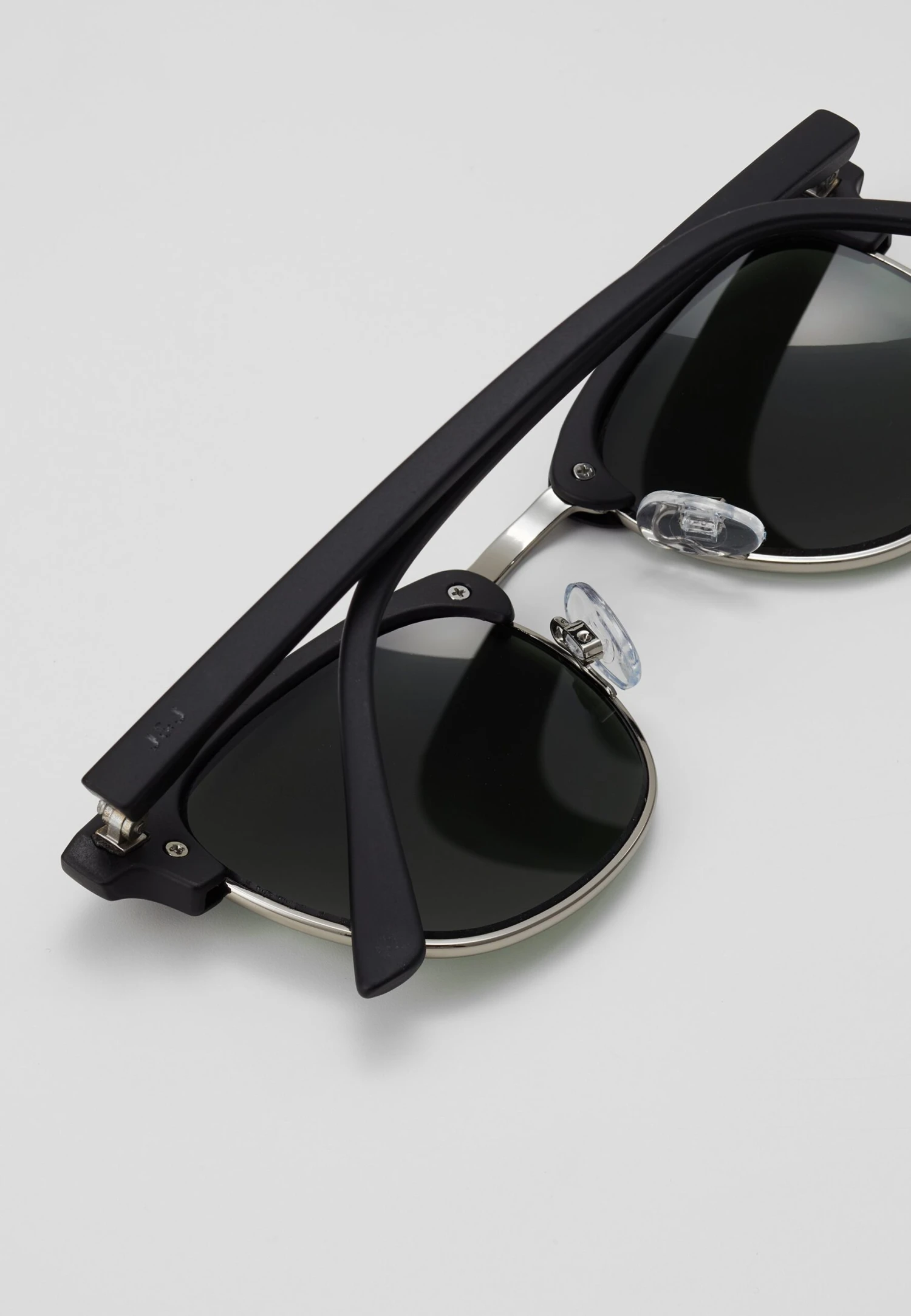 Jack & Jones Jacmaverick SunglassesOcchiali Da SoleBlack Uomo Occhiali Da Sole JA252K01K-Q12 6 Jack & Jones Jacmaverick SunglassesOcchiali Da SoleBlack Uomo Occhiali Da Sole JA252K01K-Q12 - immagine 4