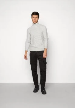 Jack & Jones Jjpower Roll NeckMaglioneLight Grey/White Uomo Maglieria JA222Q14R-C11 9 Jack & Jones Jjpower Roll NeckMaglioneLight Grey/White Uomo Maglieria JA222Q14R-C11 -Jack & Jones 5fb417c846a04ffd86552655756d5d00