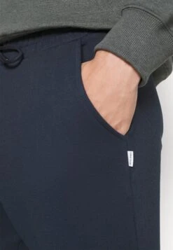 Jack & Jones Stgordon Bradley GmsPantaloni SportiviNavy Blazer Uomo Pantaloni Sportivi E Joggers JA222E1A3-K11 -Jack & Jones 6176f9caf9664dc7a350296cfa3f0d34