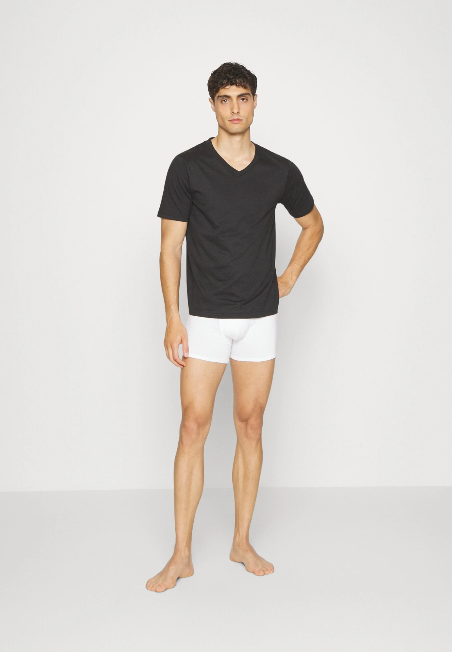Jack & Jones Jacunder Tee V-Neck 3 PackMaglietta IntimaBlack Uomo Intimo JA282Q008-Q11 3 Jack & Jones Jacunder Tee V-Neck 3 PackMaglietta IntimaBlack Uomo Intimo JA282Q008-Q11