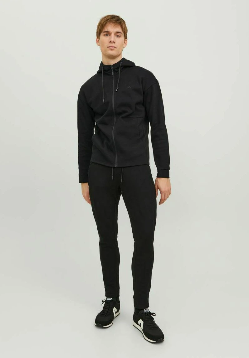 Jack & Jones Hoodie Mit BasicFelpa Con ZipBlack Uomo Maglieria E Felpe JA222S36I-Q11 4 Jack & Jones Hoodie Mit BasicFelpa Con ZipBlack Uomo Maglieria E Felpe JA222S36I-Q11 - immagine 2