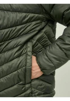 Jack & Jones Wattierte Leichte KapuzenGiacca InvernaleRosin Uomo Giacche JA222T1HV-N11 13 Jack & Jones Wattierte Leichte KapuzenGiacca InvernaleRosin Uomo Giacche JA222T1HV-N11 -Jack & Jones 6c1fe57298be4f579742082801954fac