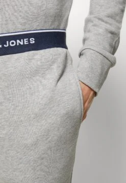 Jack & Jones JacloungePigiamaLight Grey Melange Uomo Per La Notte JA282M002-C11 -Jack & Jones 766a448fe5b041b28c47d582d7cd5d1c