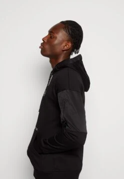 Jack & Jones Jcomix HoodFelpaBlack Uomo Maglieria E Felpe JA222S2U8-Q11 -Jack & Jones 7d1171c8c5d244cd8d0a96b6cf56b6fb