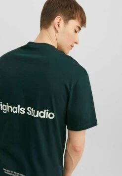 Jack & Jones KlassischesT-Shirt Con StampaMagical Forest Uomo T-shirt E Polo JA222O5JM-M11 -Jack & Jones 909b5c9f4731423ab025e3adb27e09f0