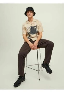 Jack & Jones Pantaloni SportiviSeal Brown Uomo Pantaloni Sportivi E Joggers JA222E15B-O11 -Jack & Jones 98ec8dac25f24e96a462cac68cb75e80