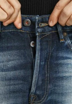 Jack & Jones Jeans A SigarettaBlue Denim Uomo Jeans JA222G1PU-K11 -Jack & Jones 9a4f66ca68834ee991be051a17e41170