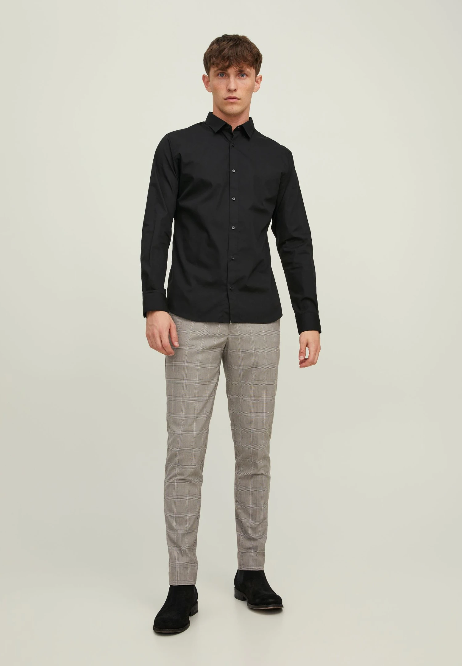 Jack & Jones Jjjoe Shirt PlainCamicia EleganteBlack Uomo Completi E Cravatte JA222D1ZF-Q12 4 Jack & Jones Jjjoe Shirt PlainCamicia EleganteBlack Uomo Completi E Cravatte JA222D1ZF-Q12 - immagine 2