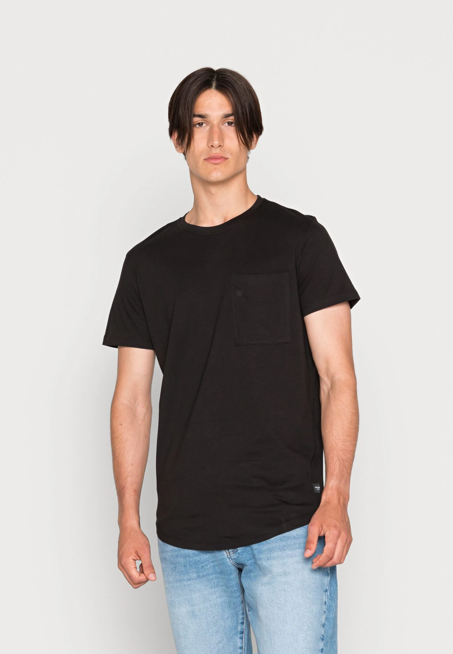 Jack & Jones Jjenoa Pocket Tee Crew Neck T-Shirt BasicBlack Uomo T-shirt E Polo JA222O47J-Q11 3 Jack & Jones Jjenoa Pocket Tee Crew Neck T-Shirt BasicBlack Uomo T-shirt E Polo JA222O47J-Q11