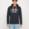 Jack & Jones Jjstamp HoodFelpaNavy Blazer Uomo Maglieria E Felpe JA222S29U-K12 -Jack & Jones aba96f5543f646518a45e4d0405da414