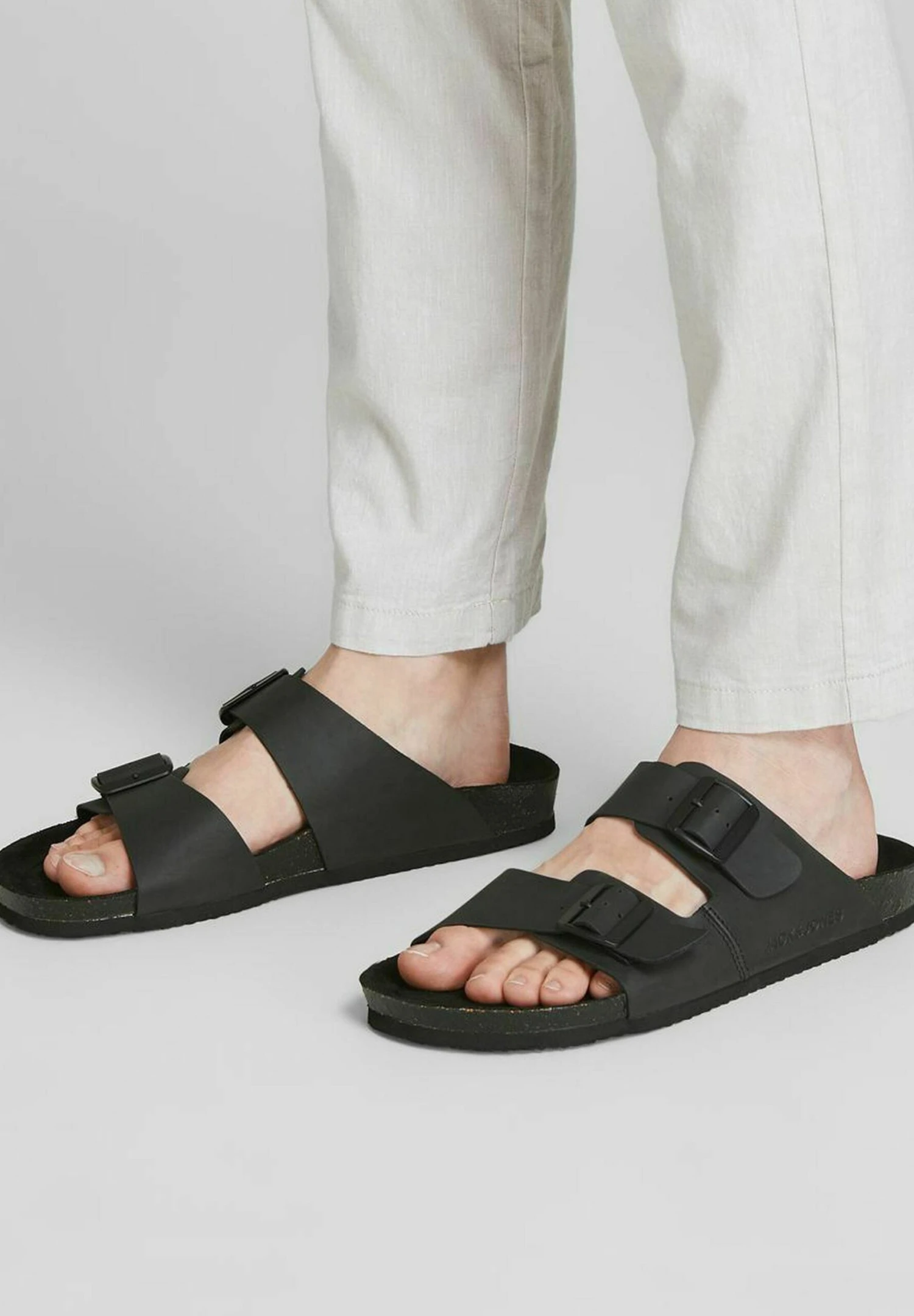 Jack & Jones CiabattineBlack Uomo Scarpe Aperte JA212I00Q-Q11 3 Jack & Jones CiabattineBlack Uomo Scarpe Aperte JA212I00Q-Q11