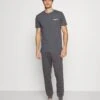Jack & Jones Jachexa Tee And PantsPigiamaAsphalt Uomo Per La Notte JA282M00E-C11 -Jack & Jones b19a4f26f3834547967214c3761bc7ee