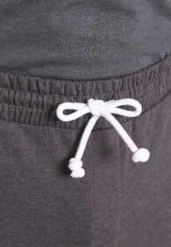 Jack & Jones Jachexa Tee And PantsPigiamaAsphalt Uomo Per La Notte JA282M00E-C11 -Jack & Jones b6ff54936c7341a9bfb196179b359fb6