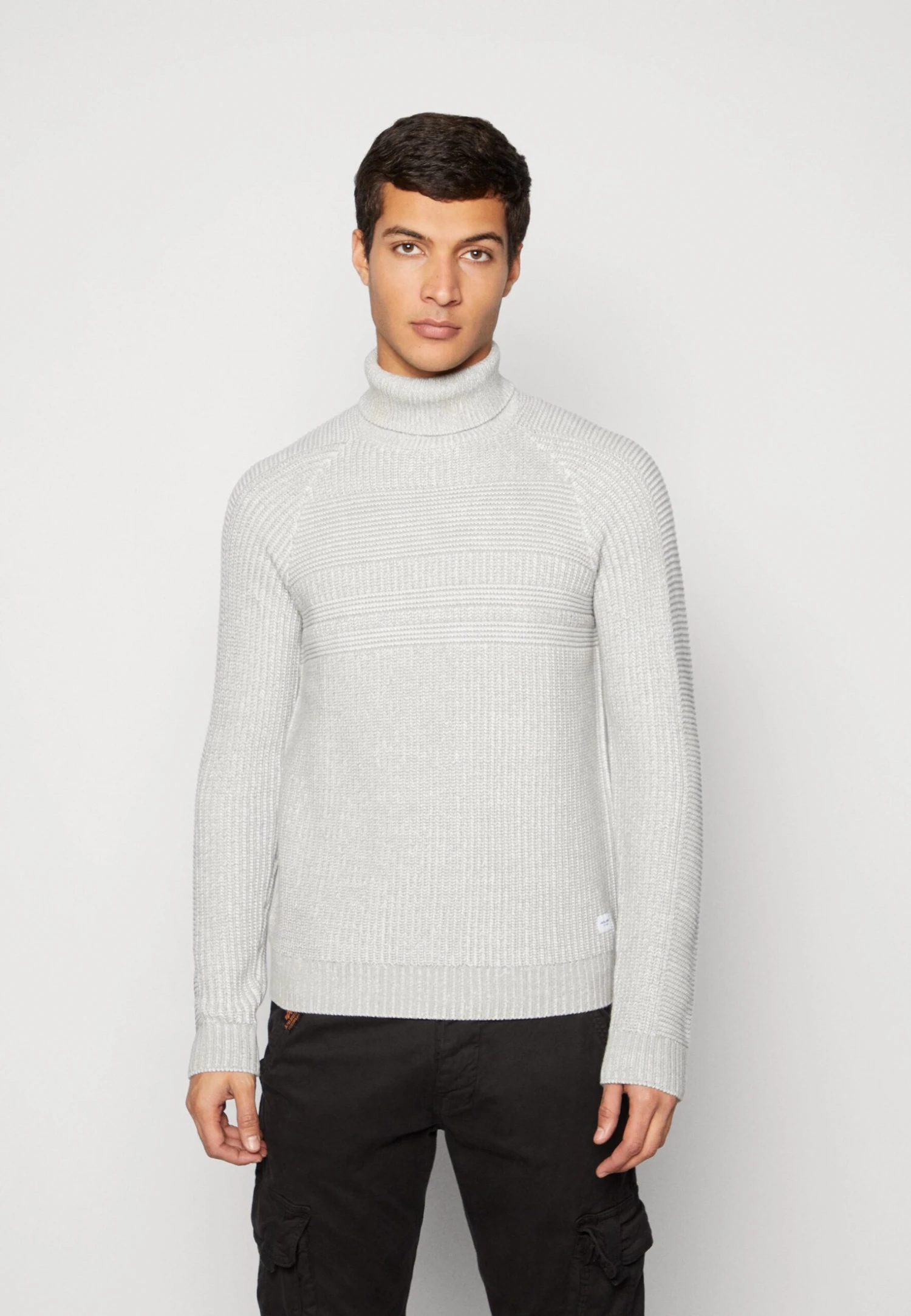 Jack & Jones Jjpower Roll NeckMaglioneLight Grey/White Uomo Maglieria JA222Q14R-C11 3 Jack & Jones Jjpower Roll NeckMaglioneLight Grey/White Uomo Maglieria JA222Q14R-C11