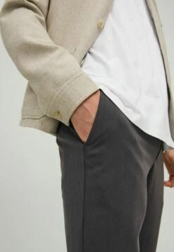 Jack & Jones Will XavierPantaloni SportiviDark Grey Uomo Pantaloni Sportivi E Joggers JA222E18E-C11 -Jack & Jones c3d25613c2514740990dff4a6faa9223