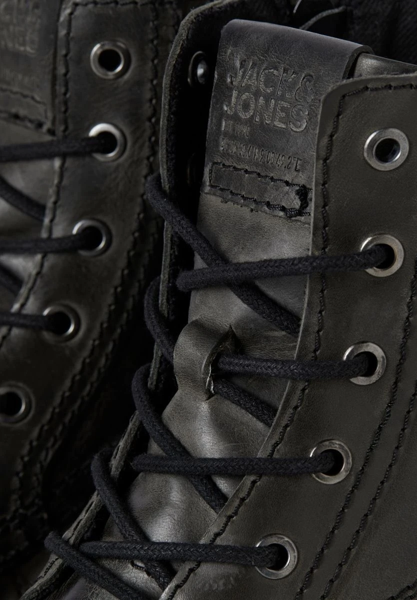 Jack & Jones JfwhowardStivaletti StringatiAnthracite Uomo Stivaletti/Stivali JA212K03Y-Q11 9 Jack & Jones JfwhowardStivaletti StringatiAnthracite Uomo Stivaletti/Stivali JA212K03Y-Q11 - immagine 7