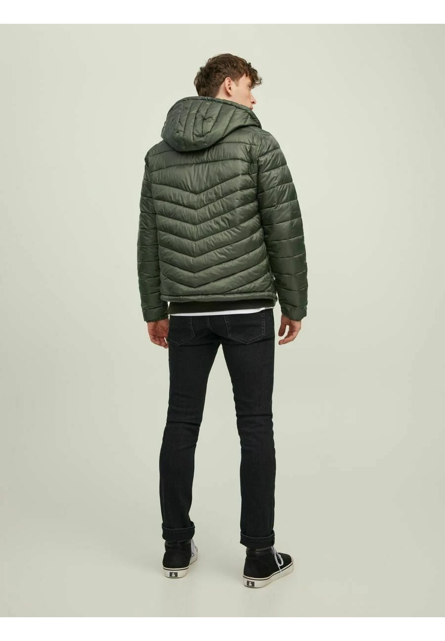 Jack & Jones Wattierte Leichte KapuzenGiacca InvernaleRosin Uomo Giacche JA222T1HV-N11 5 Jack & Jones Wattierte Leichte KapuzenGiacca InvernaleRosin Uomo Giacche JA222T1HV-N11 - immagine 3