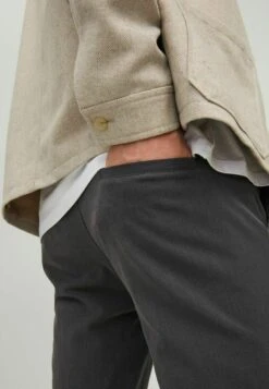 Jack & Jones Will XavierPantaloni SportiviDark Grey Uomo Pantaloni Sportivi E Joggers JA222E18E-C11 -Jack & Jones d40fd577895649738b67fff3f9e28ef6