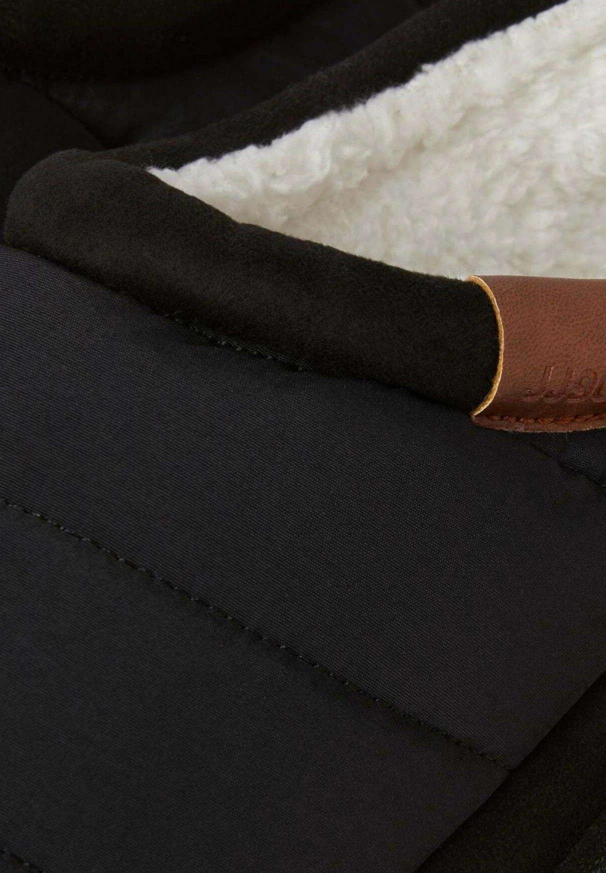 Jack & Jones Pantofole - Nero 8 Jack & Jones Pantofole - Nero - immagine 6