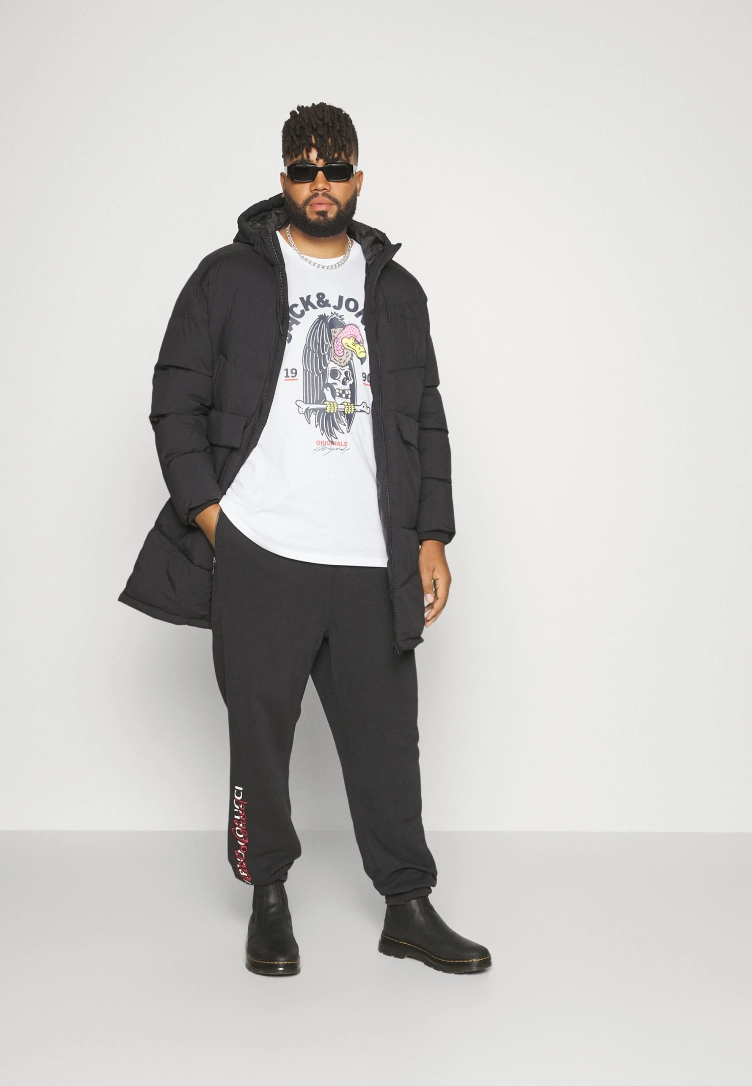 Jack & Jones Jorvesterbro Long Puffer Sn PlsGiacca InvernaleBlack Uomo Giacche JA222T1OH-Q11 4 Jack & Jones Jorvesterbro Long Puffer Sn PlsGiacca InvernaleBlack Uomo Giacche JA222T1OH-Q11 - immagine 2