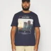 Jack & Jones Jjgarner Tee Crew NeckT-Shirt Con StampaNavy Blazer Uomo T-shirt E Polo JA222O59V-K11 -Jack & Jones e9104355287f4042b761bdf91860f550