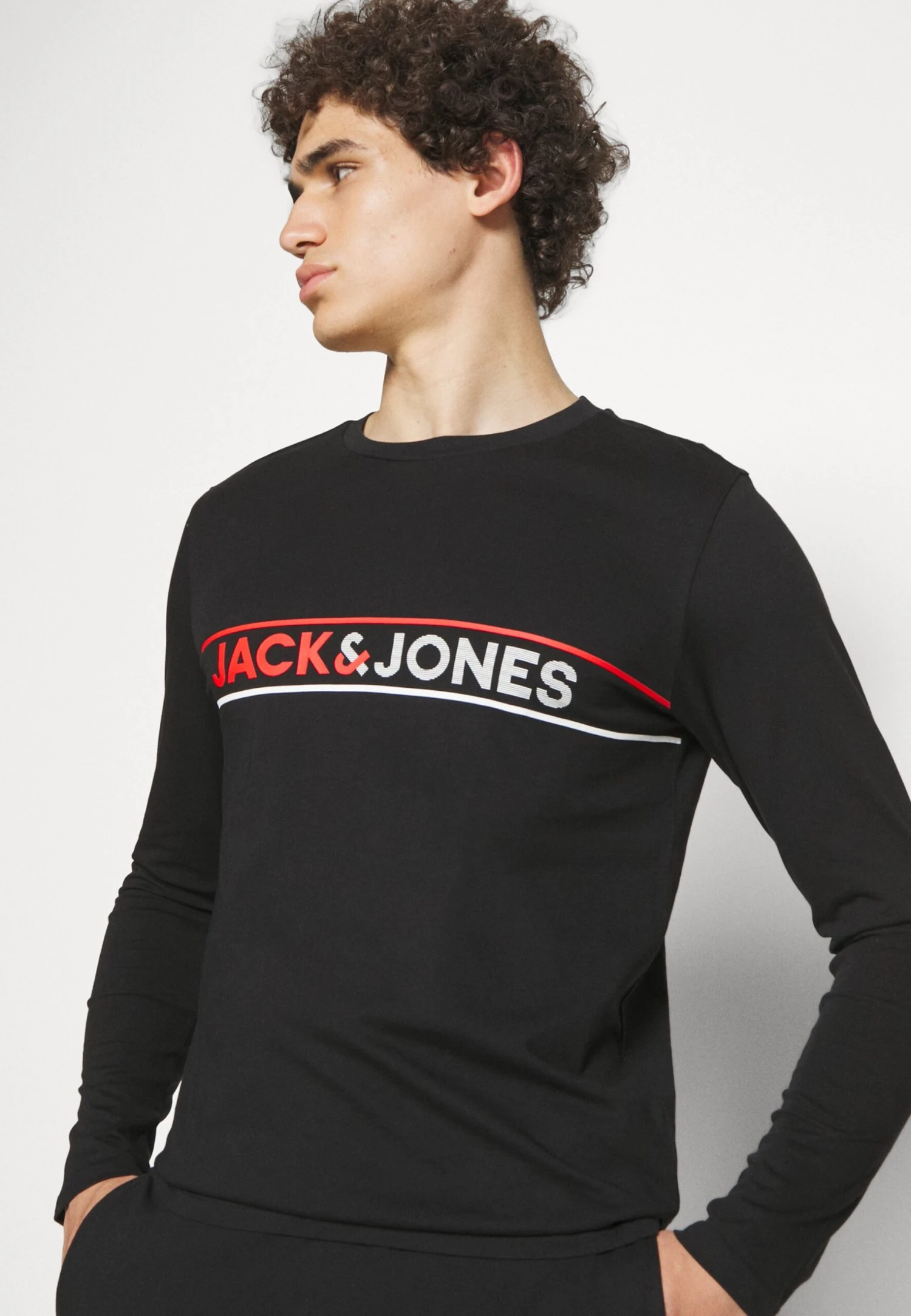 Jack & Jones Jacjaxon Tee And Pants SetPigiamaBlack Uomo Per La Notte JA282M02H-Q11 6 Jack & Jones Jacjaxon Tee And Pants SetPigiamaBlack Uomo Per La Notte JA282M02H-Q11 - immagine 4
