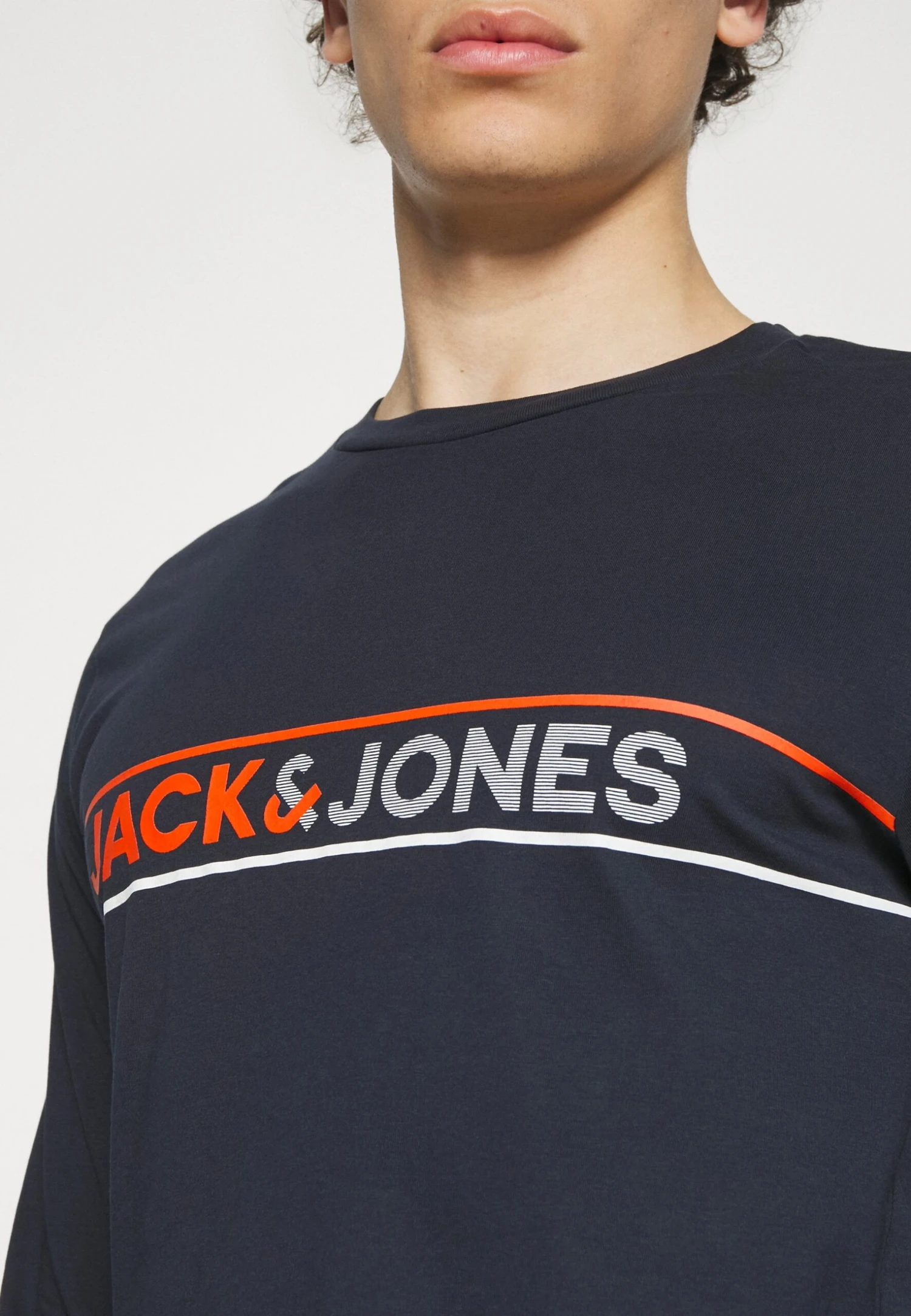 Jack & Jones Jacjaxon Tee And Pants SetPigiamaNavy Blazer Uomo Per La Notte JA282M02H-K11 6 Jack & Jones Jacjaxon Tee And Pants SetPigiamaNavy Blazer Uomo Per La Notte JA282M02H-K11 - immagine 4