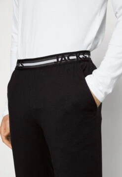 Jack & Jones Jacbasic Logo Tee And Lougepants SetPigiamaWhite/Black Uomo Per La Notte JA282M027-A11 -Jack & Jones f38cf51e4c1c463da4b98f5626ed836e