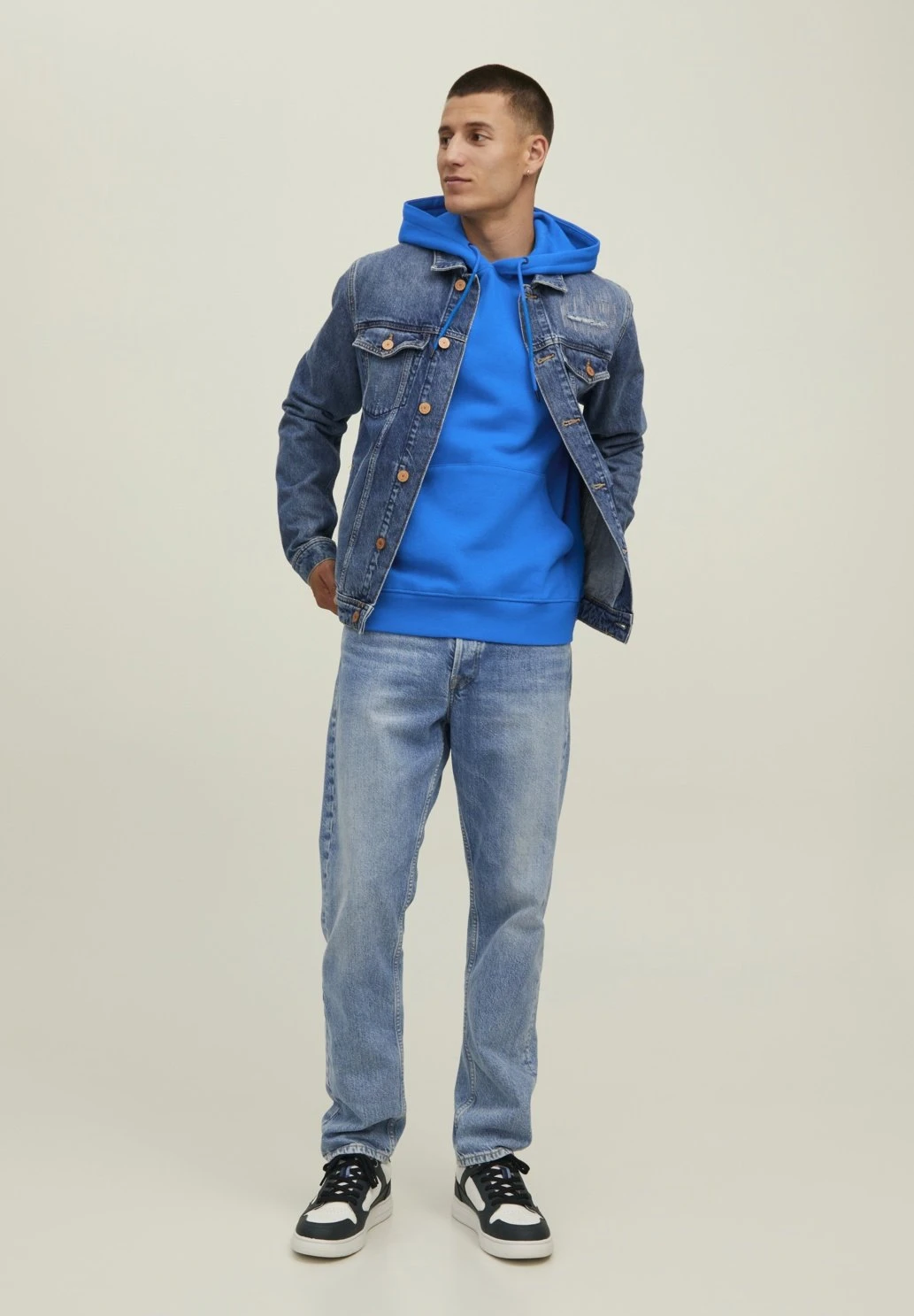 Jack & Jones BasicNoosFelpa Con CappuccioFrench Blue Uomo Maglieria E Felpe JA222S2ZZ-K11 4 Jack & Jones BasicNoosFelpa Con CappuccioFrench Blue Uomo Maglieria E Felpe JA222S2ZZ-K11 - immagine 2